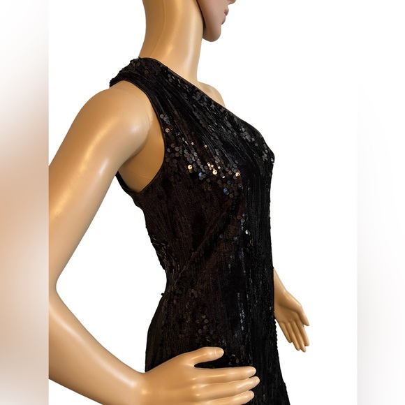 Nicole Miller  Size 8 NWT Black Sequin One Shoulder Velvet Mini Dress (0440) - Picture 3 of 13